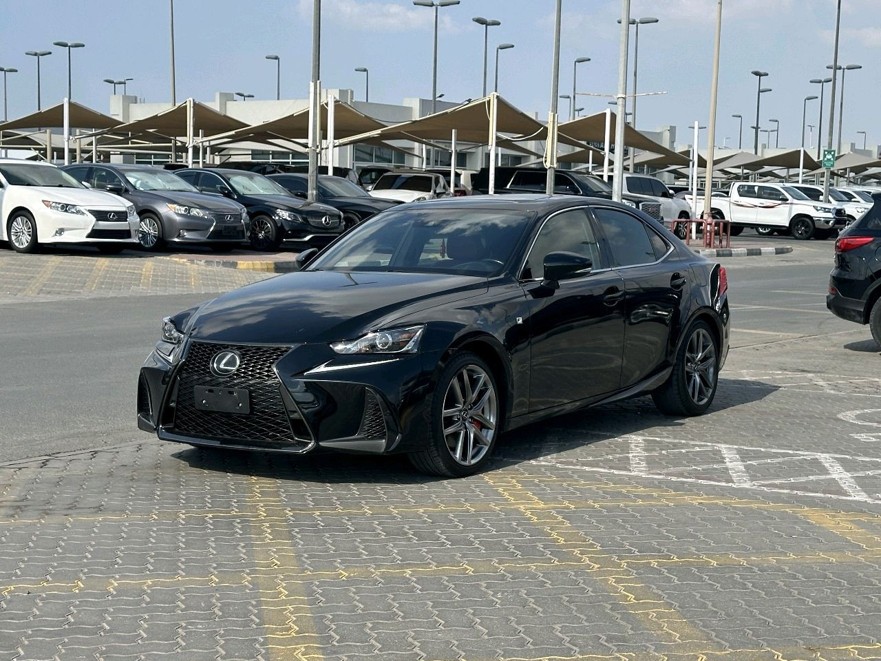 Lexus IS-Series - Image 10