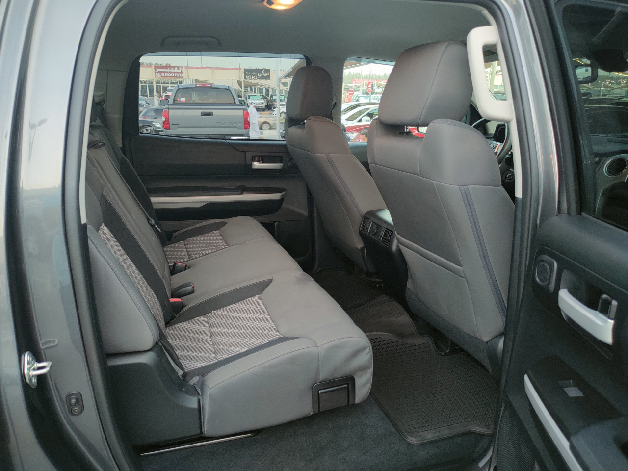 Toyota Tundra - Image 4