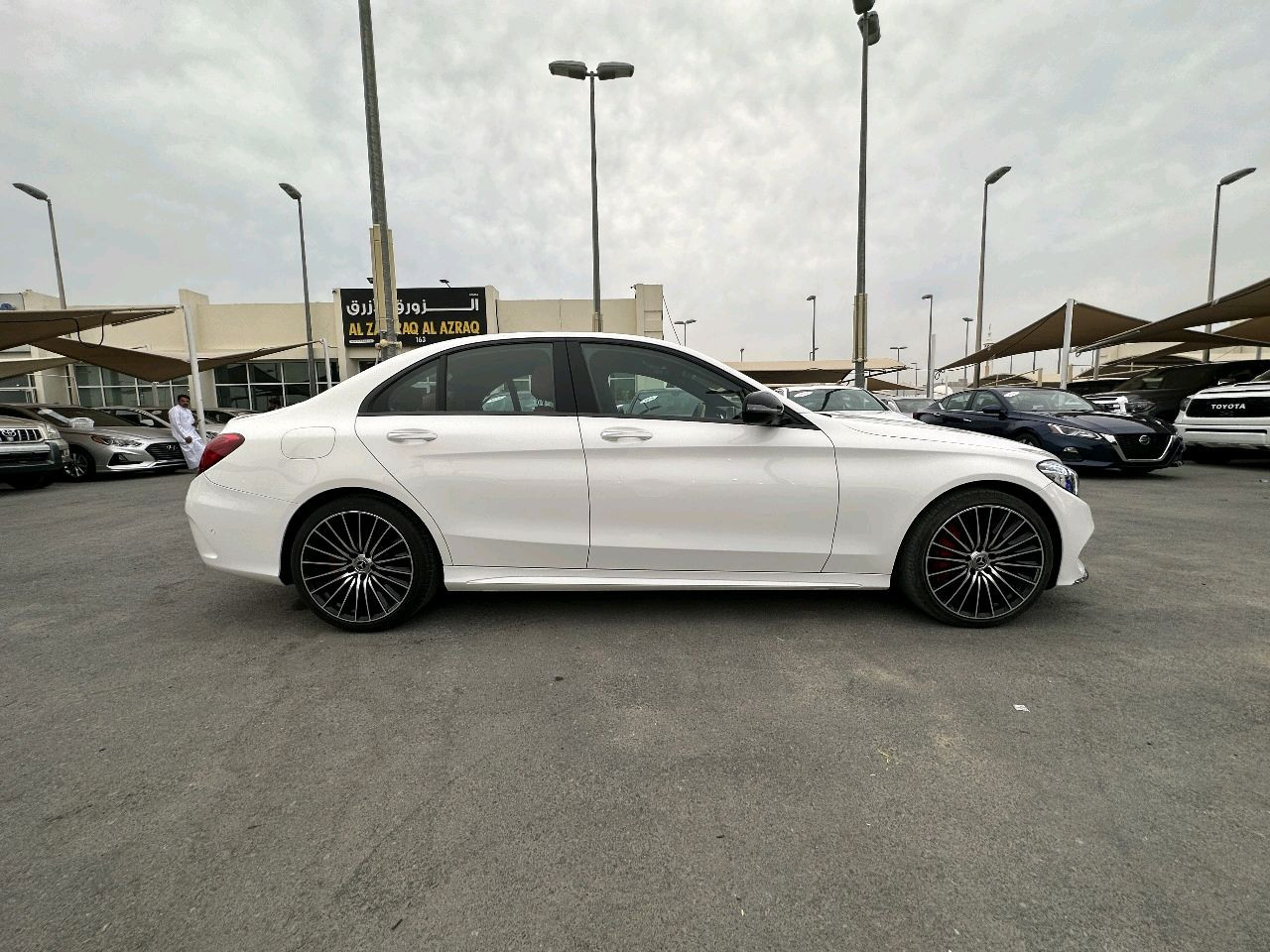 Mercedes Benz C-Class - Image 15