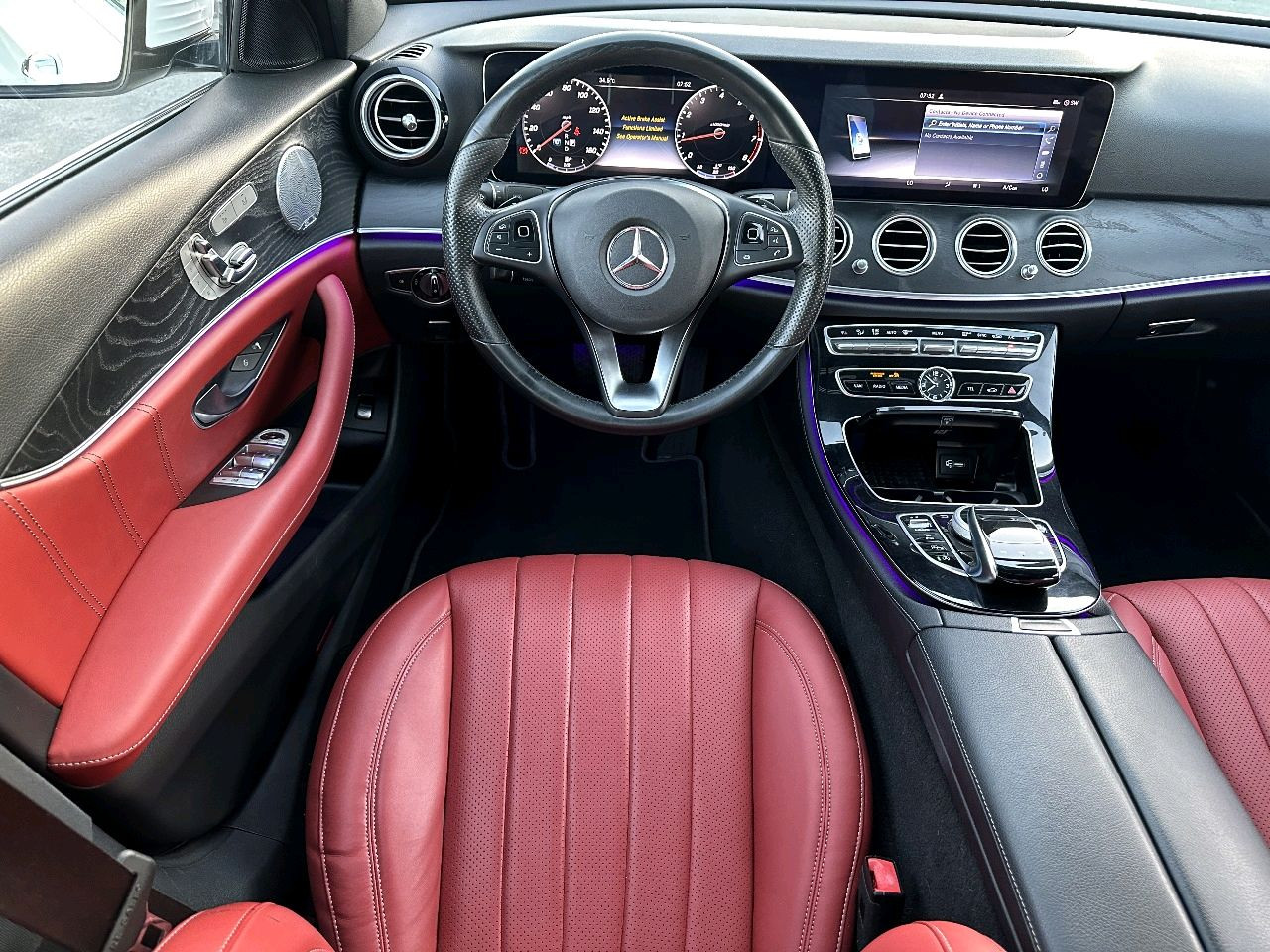 Mercedes Benz E-Class - Image 10