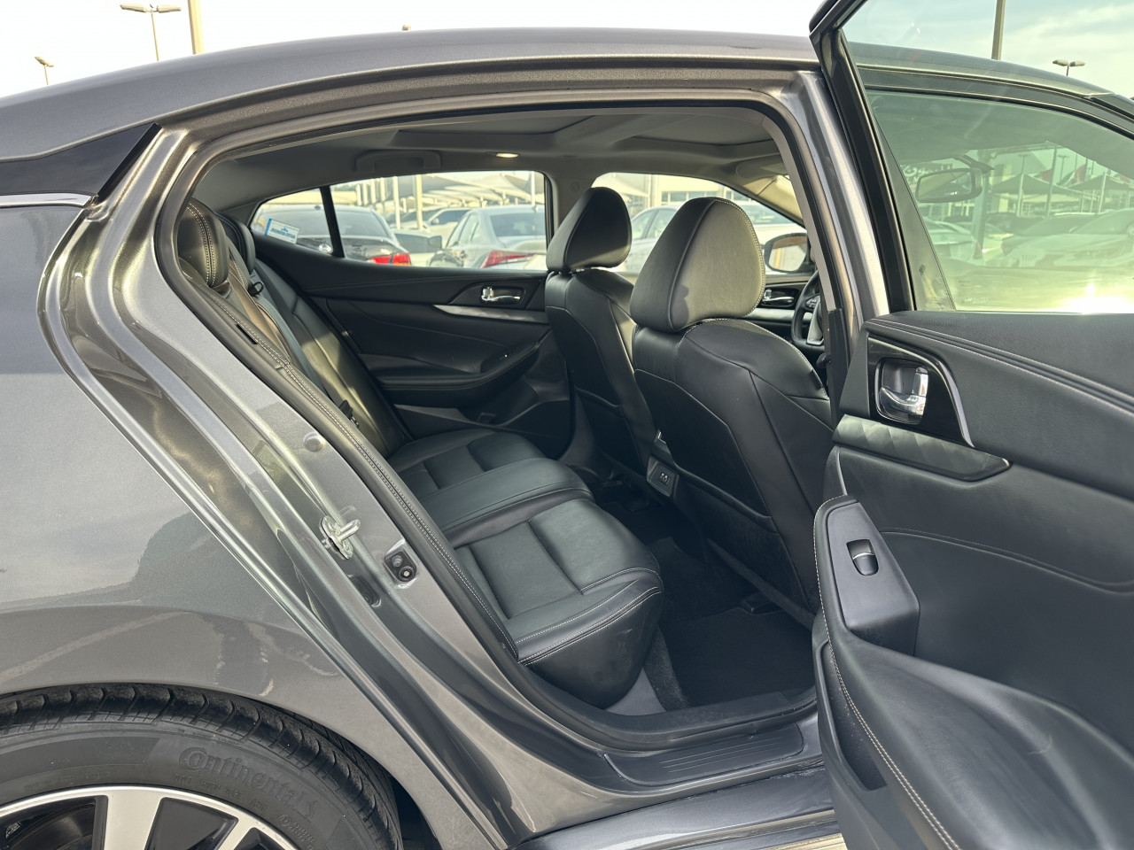 Nissan Maxima - Image 7
