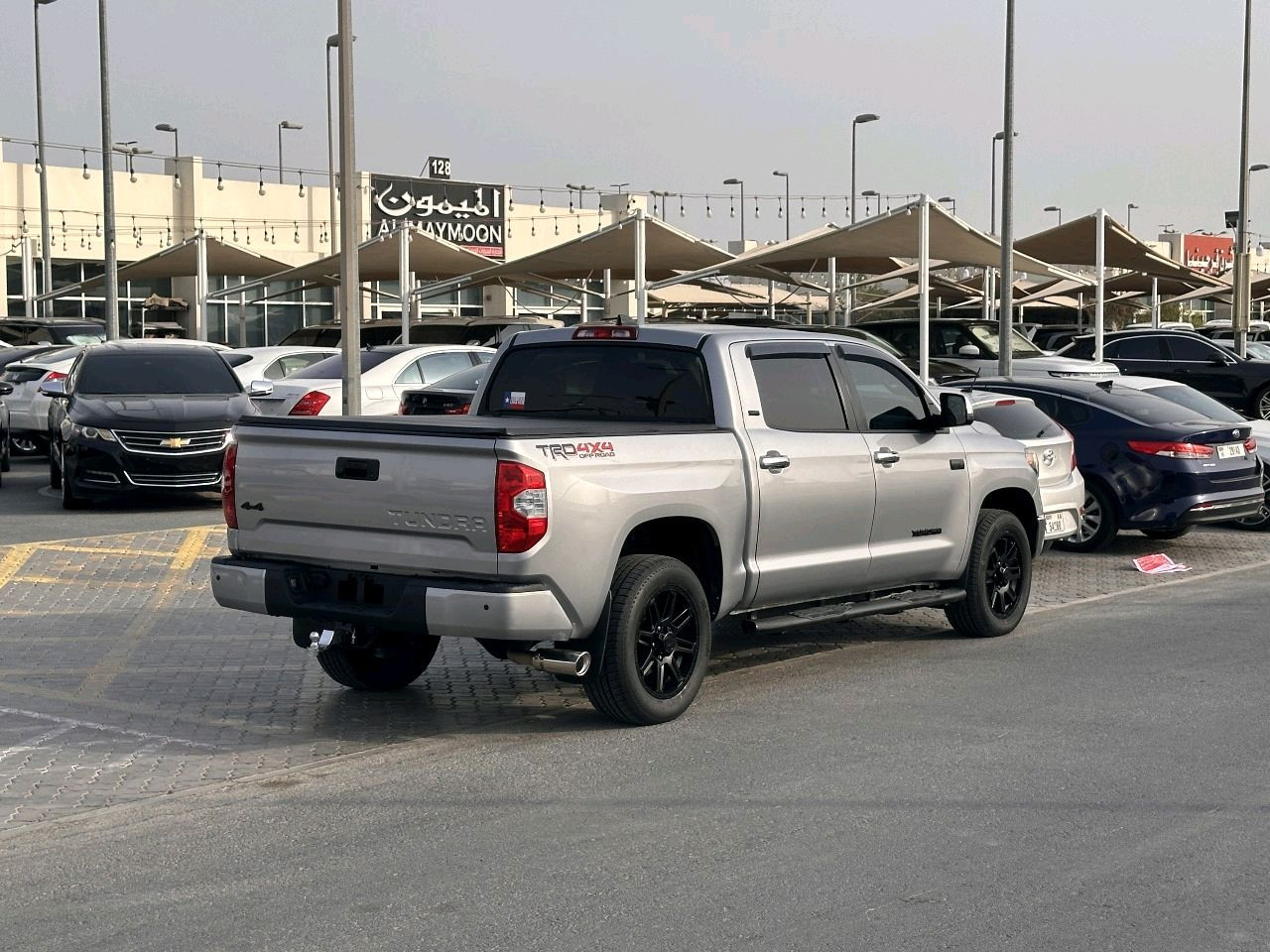 Toyota Tundra - Image 12