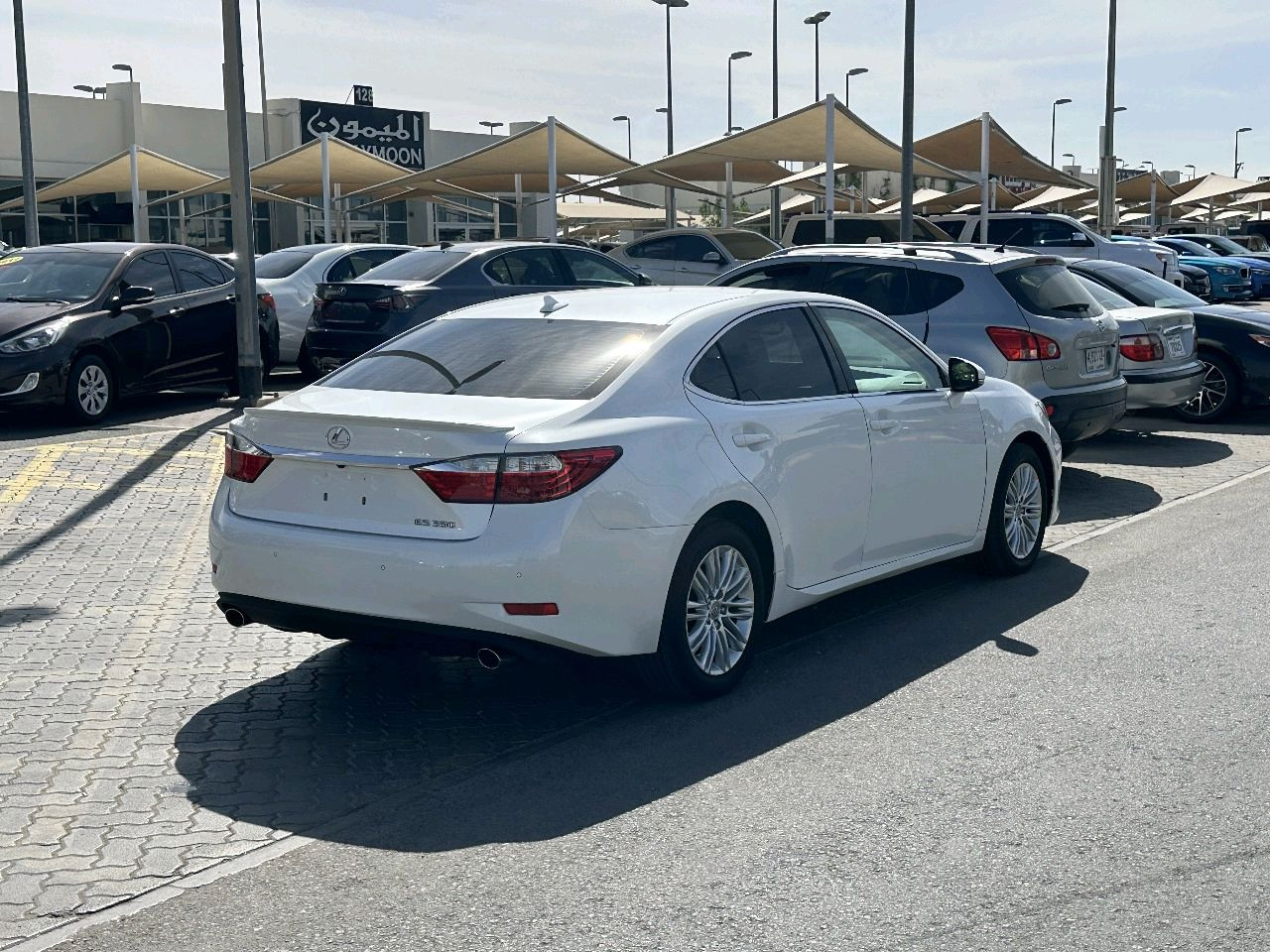 Lexus ES-Series - Image 3