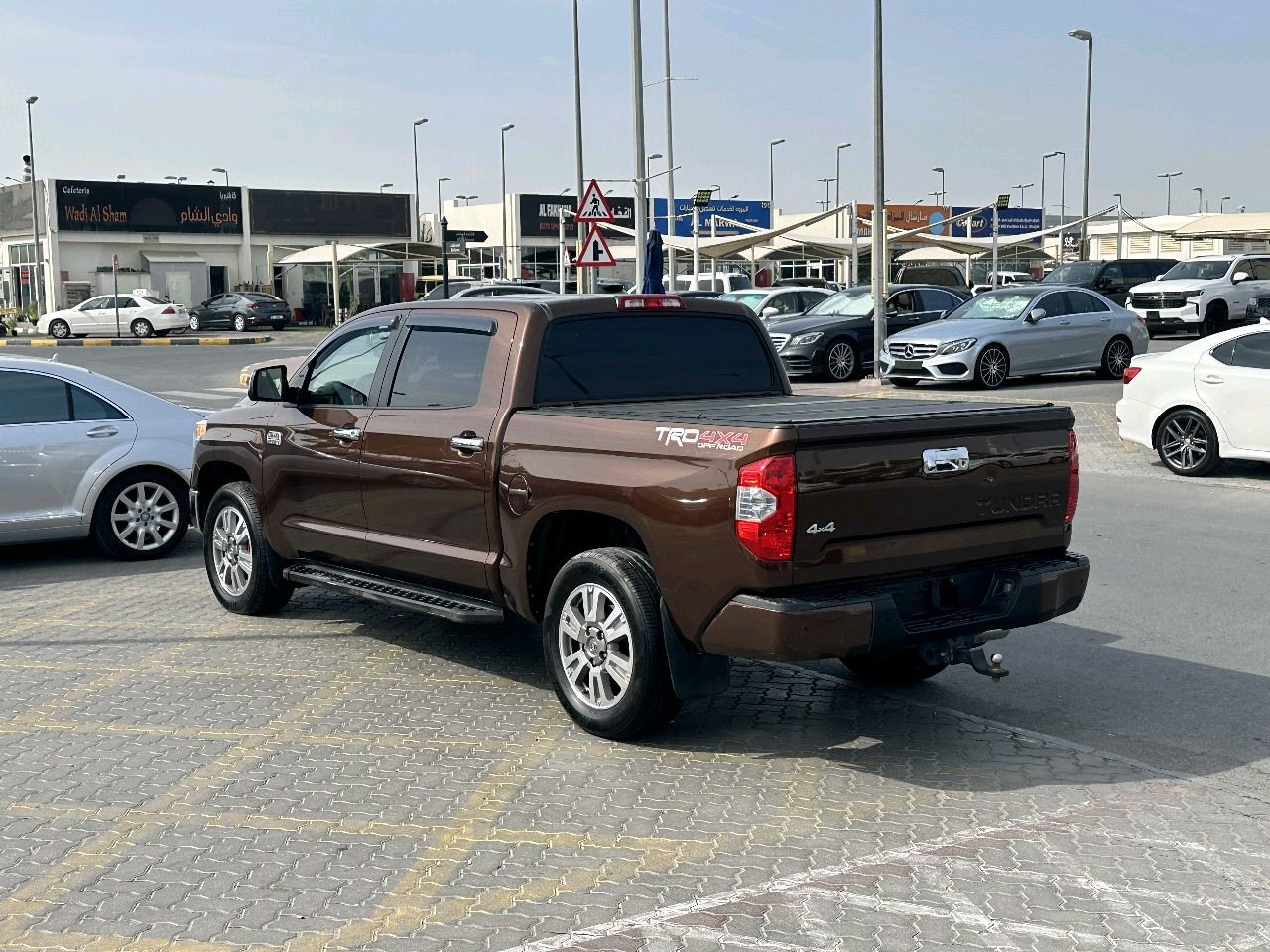 Toyota Tundra - Image 11