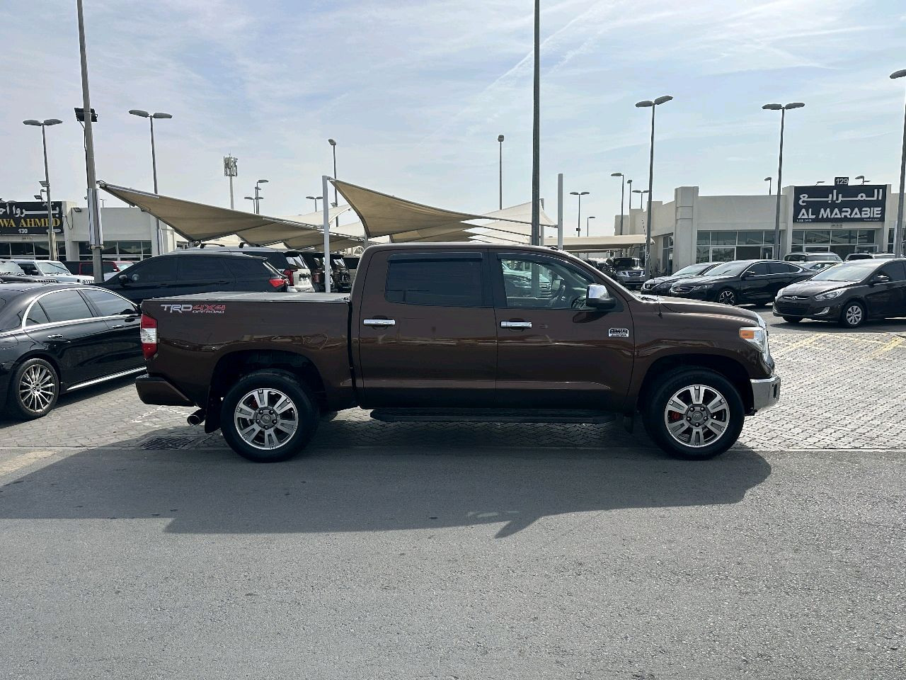 Toyota Tundra - Image 8