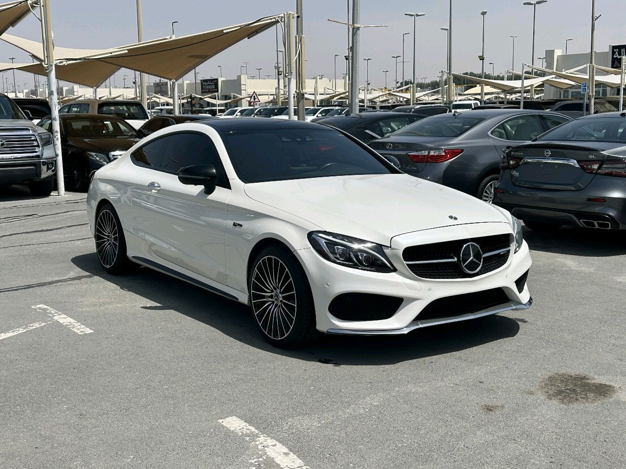 Mercedes Benz C-Class - Image 13