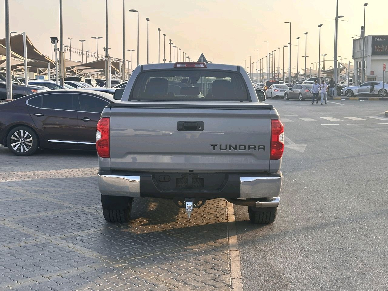 Toyota Tundra - Image 8
