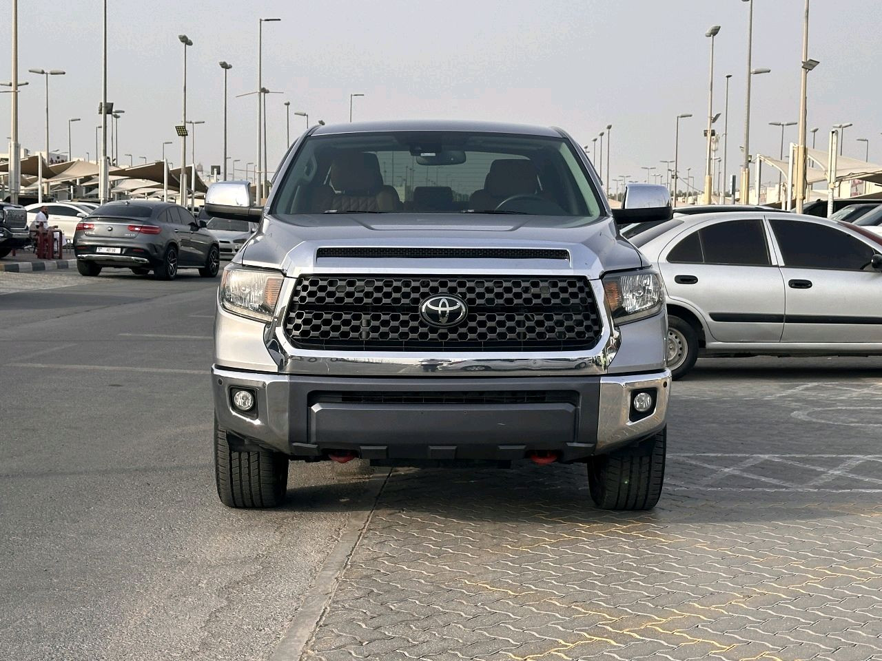Toyota Tundra - Image 8