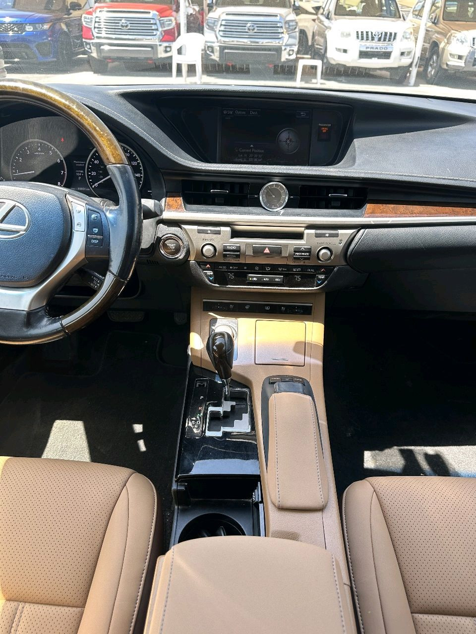 Lexus ES-Series - Image 12