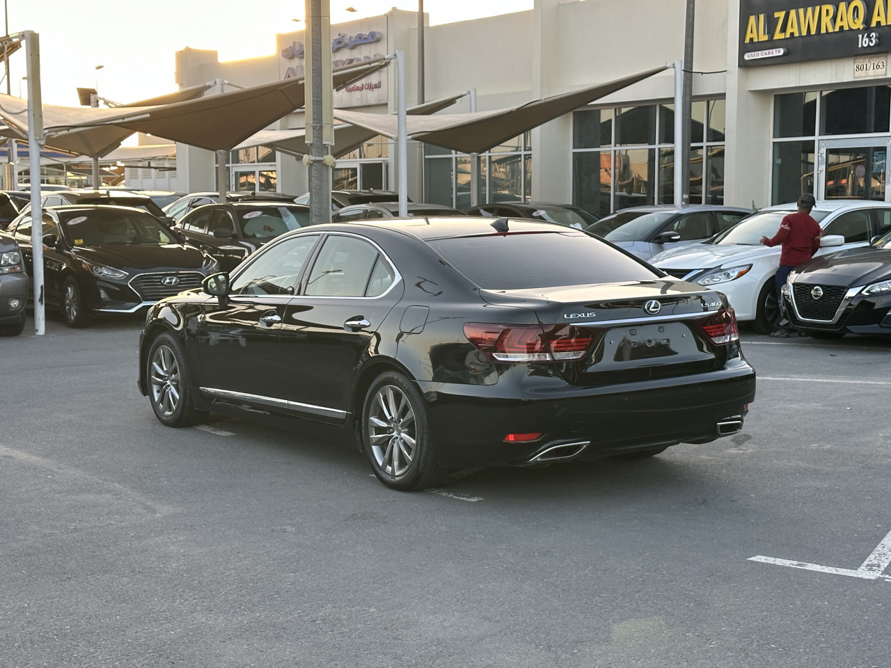 Lexus LS-Series - Image 8
