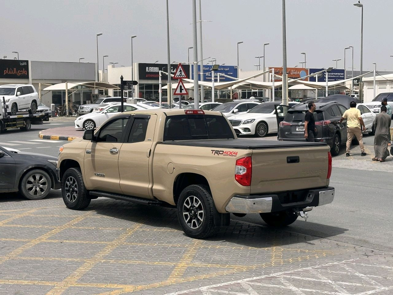 Toyota Tundra - Image 11