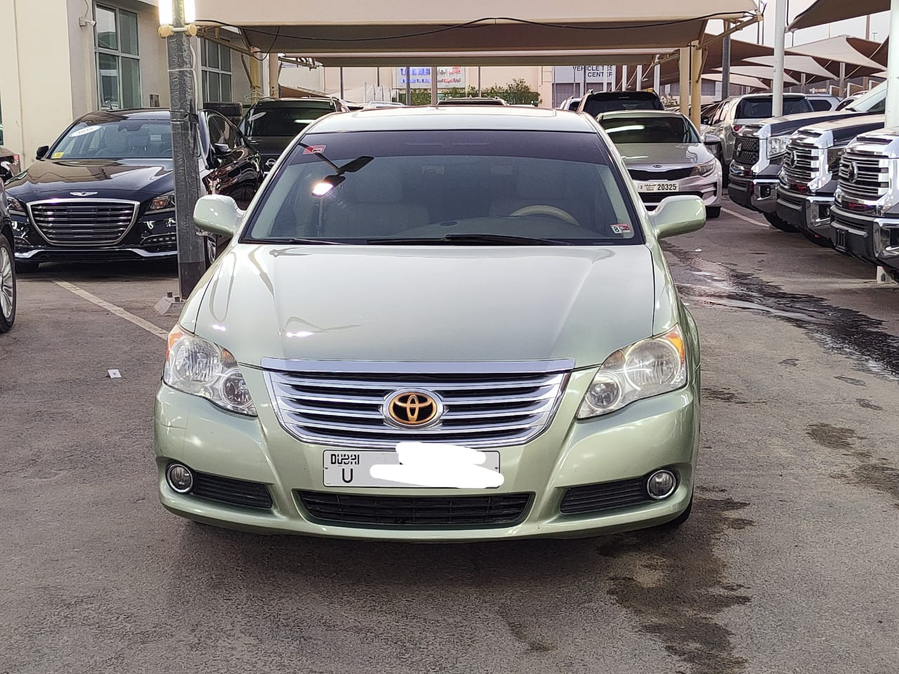 Toyota Avalon - Image 7