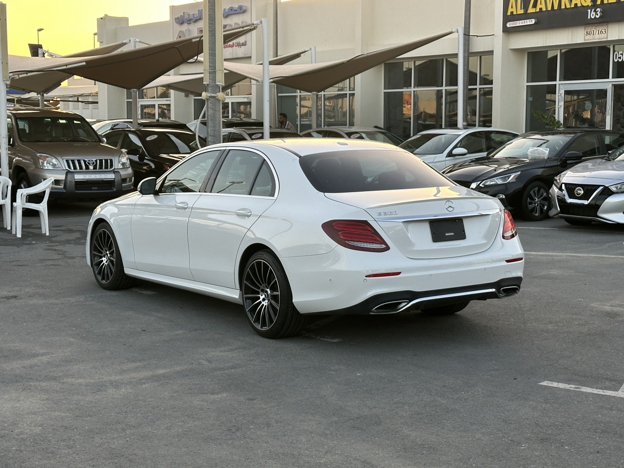 Mercedes Benz E-Class - Image 8