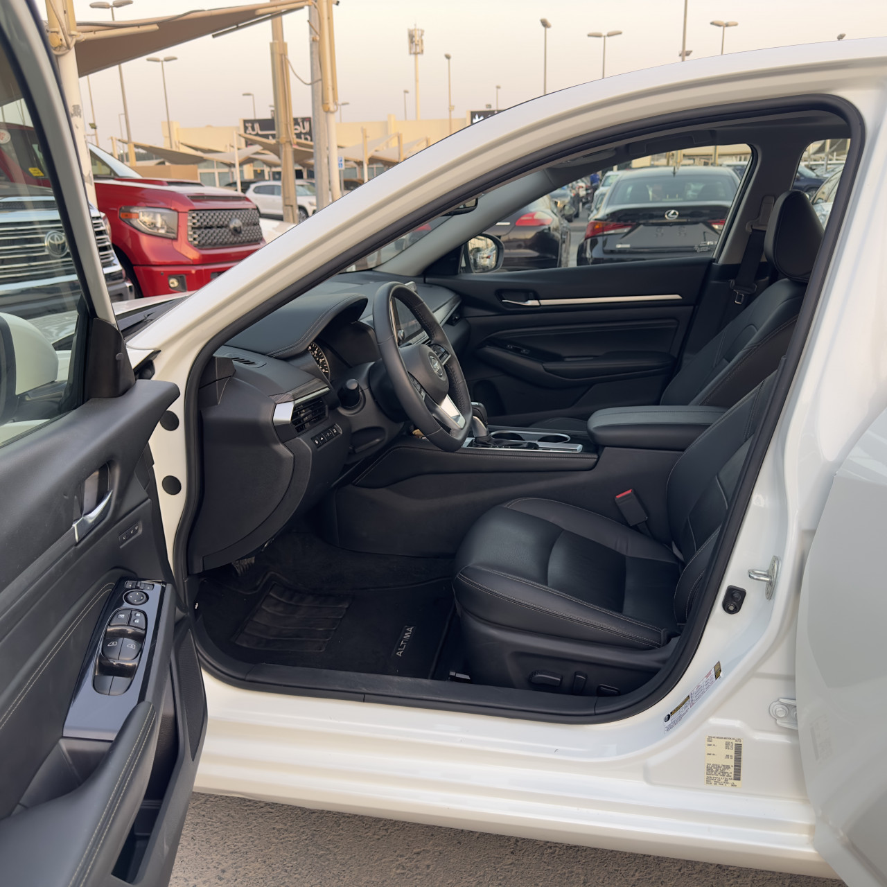 Nissan Altima - Image 5
