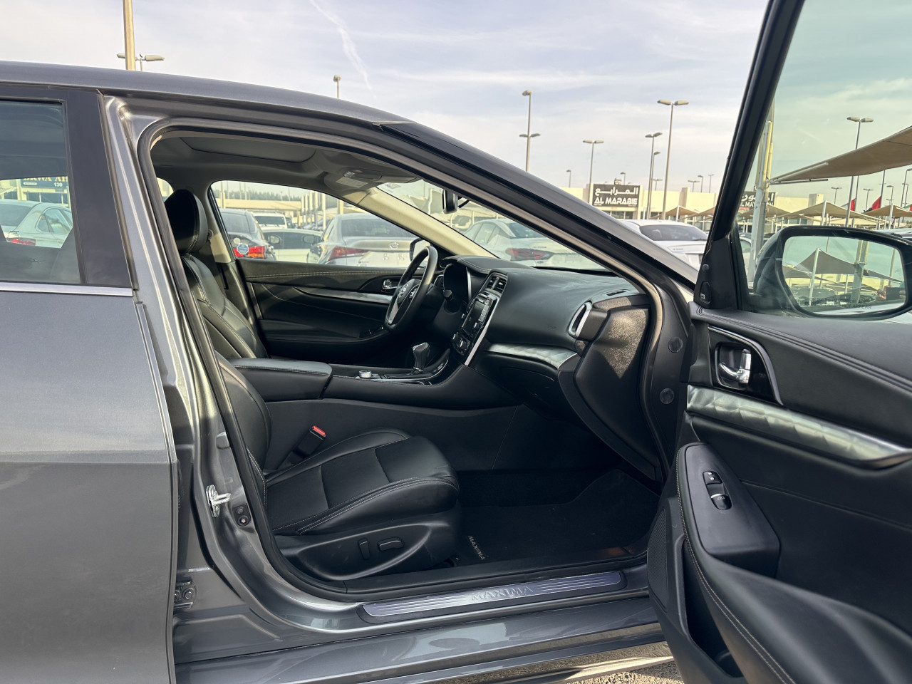 Nissan Maxima - Image 8