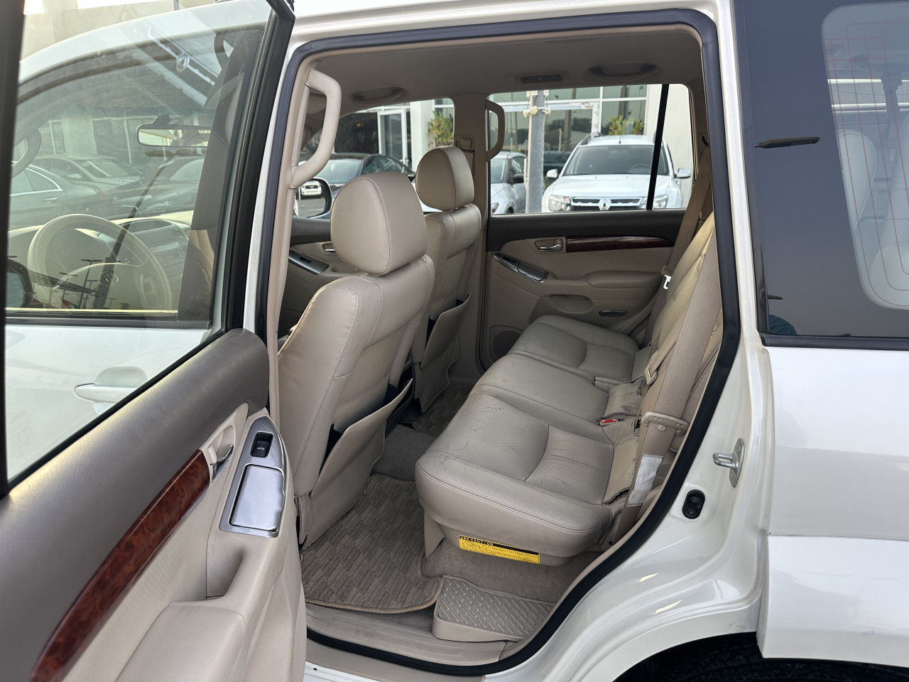 Toyota Prado - Image 5