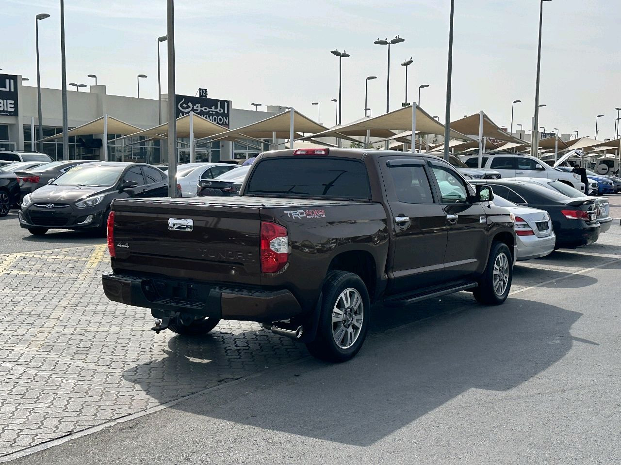 Toyota Tundra - Image 12