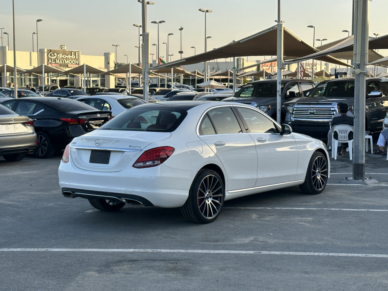 Mercedes Benz C-Class - Image 9