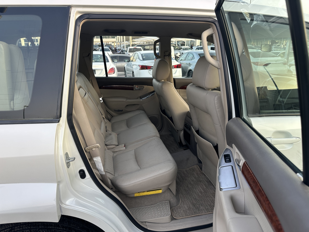 Toyota Prado - Image 6