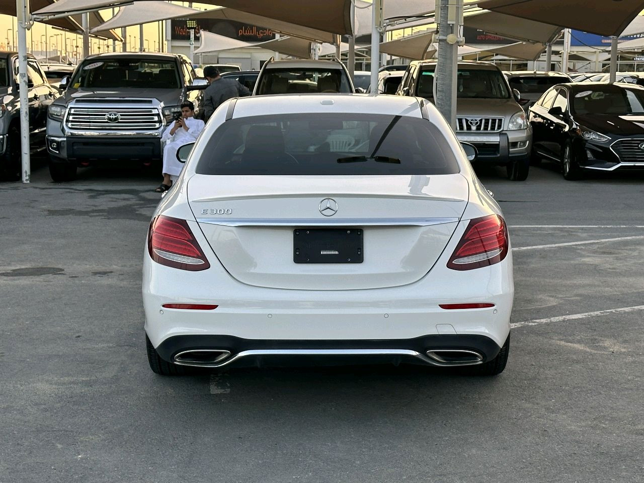 Mercedes Benz E-Class - Image 7