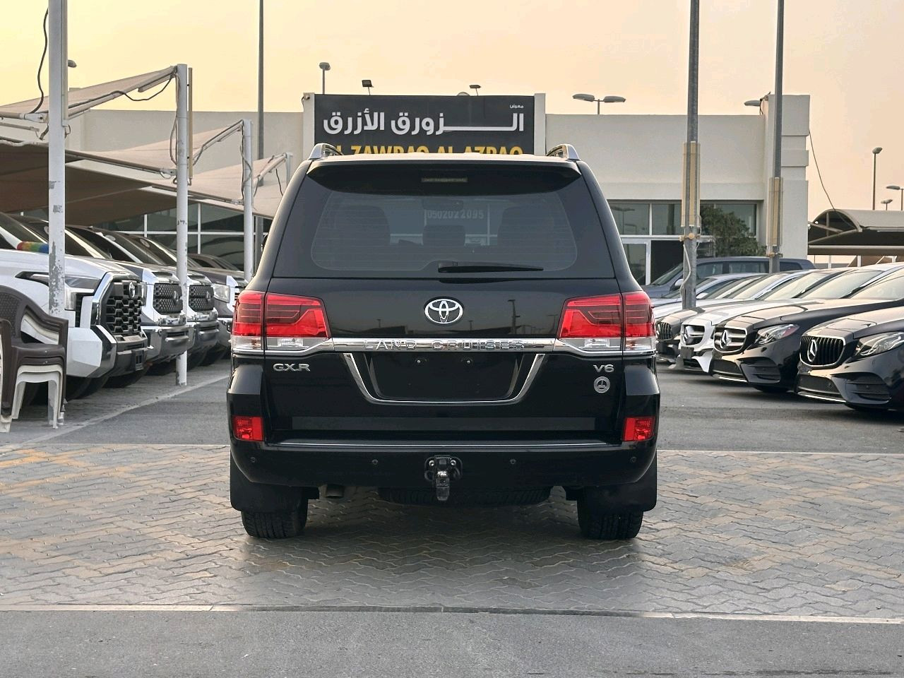 Toyota Land Cruiser - Image 5