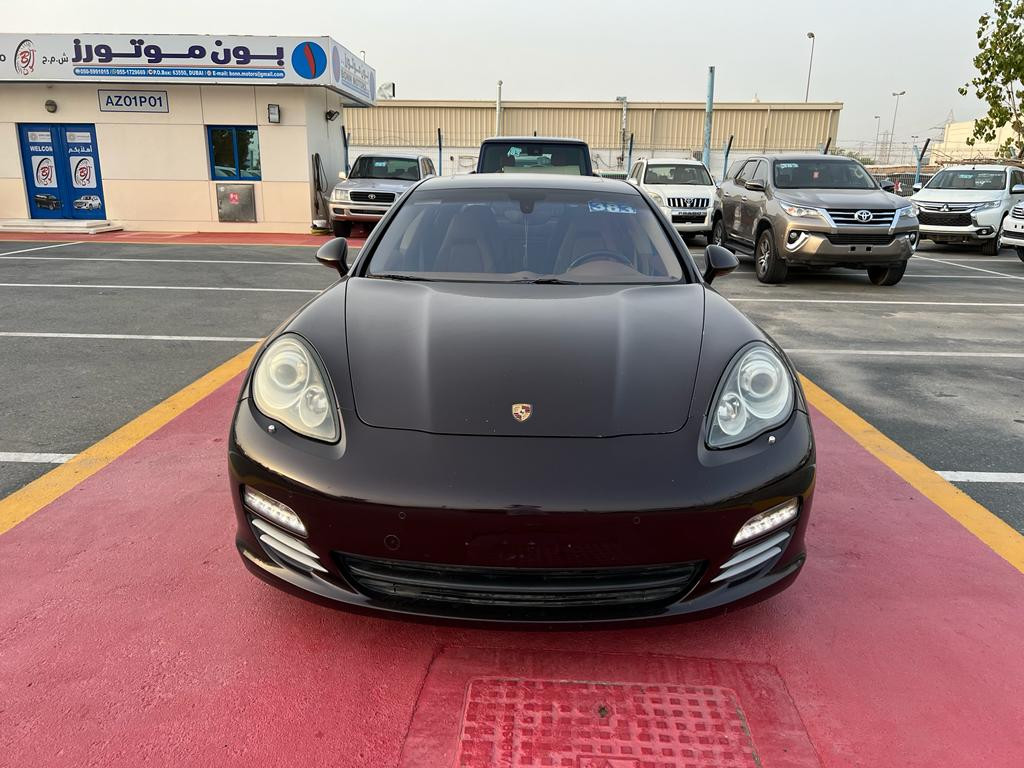 Porsche Panamera - Image 6