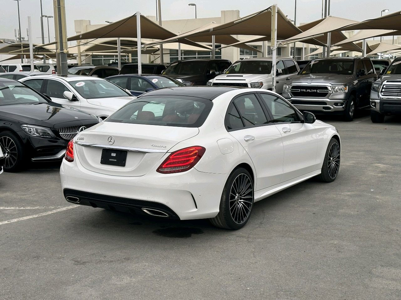 Mercedes Benz C-Class - Image 16