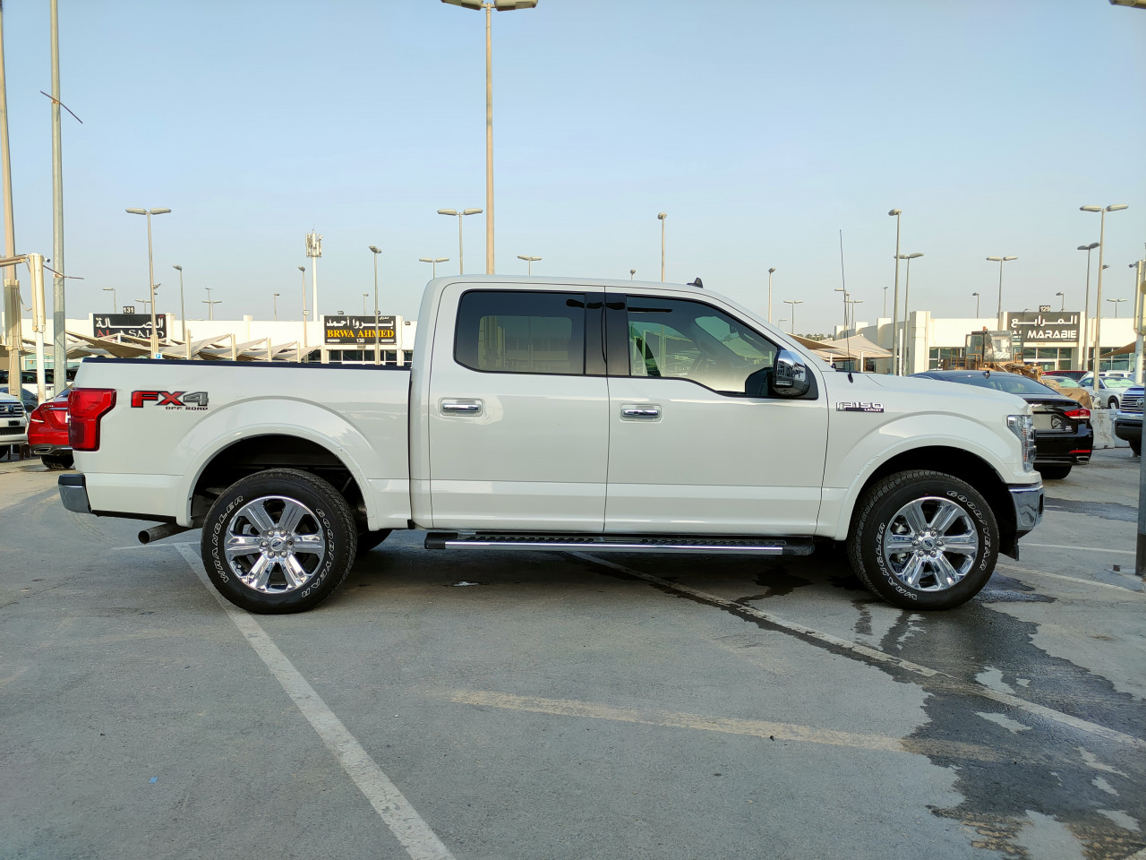 Ford F-Series Pickup - Image 4