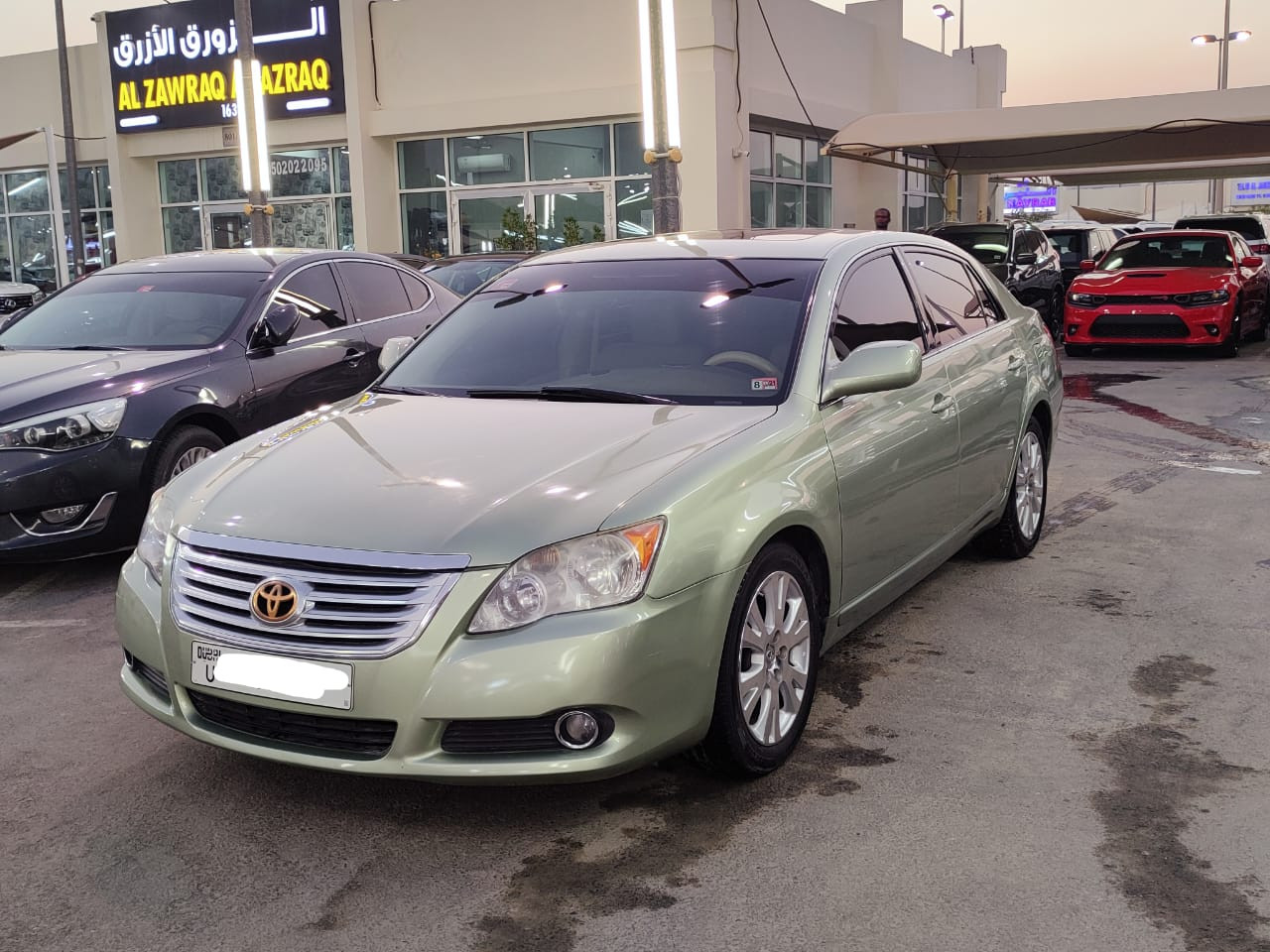 Toyota Avalon - Image 6
