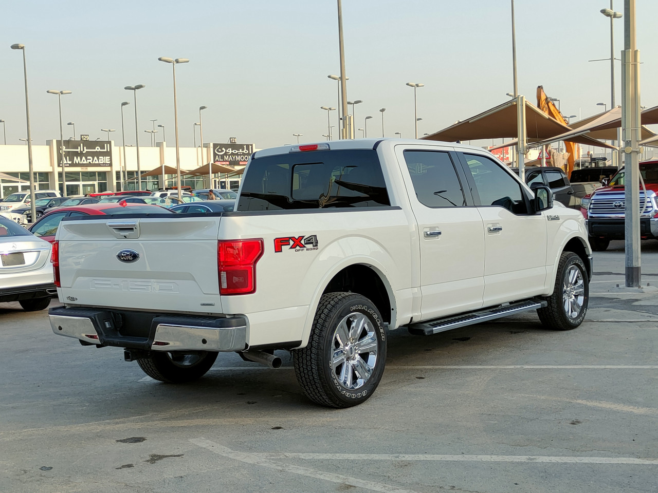 Ford F-Series Pickup - Image 6