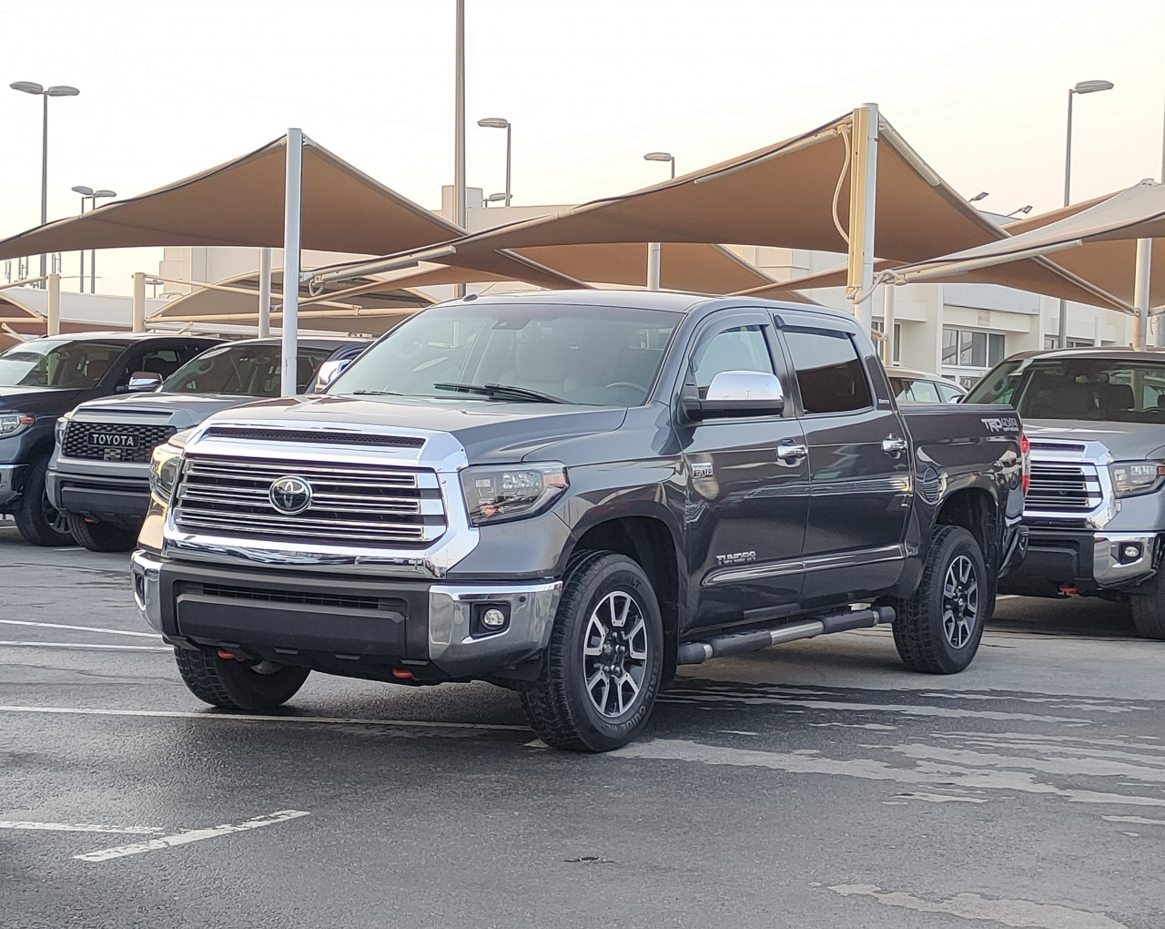 Toyota Tundra - Image 2
