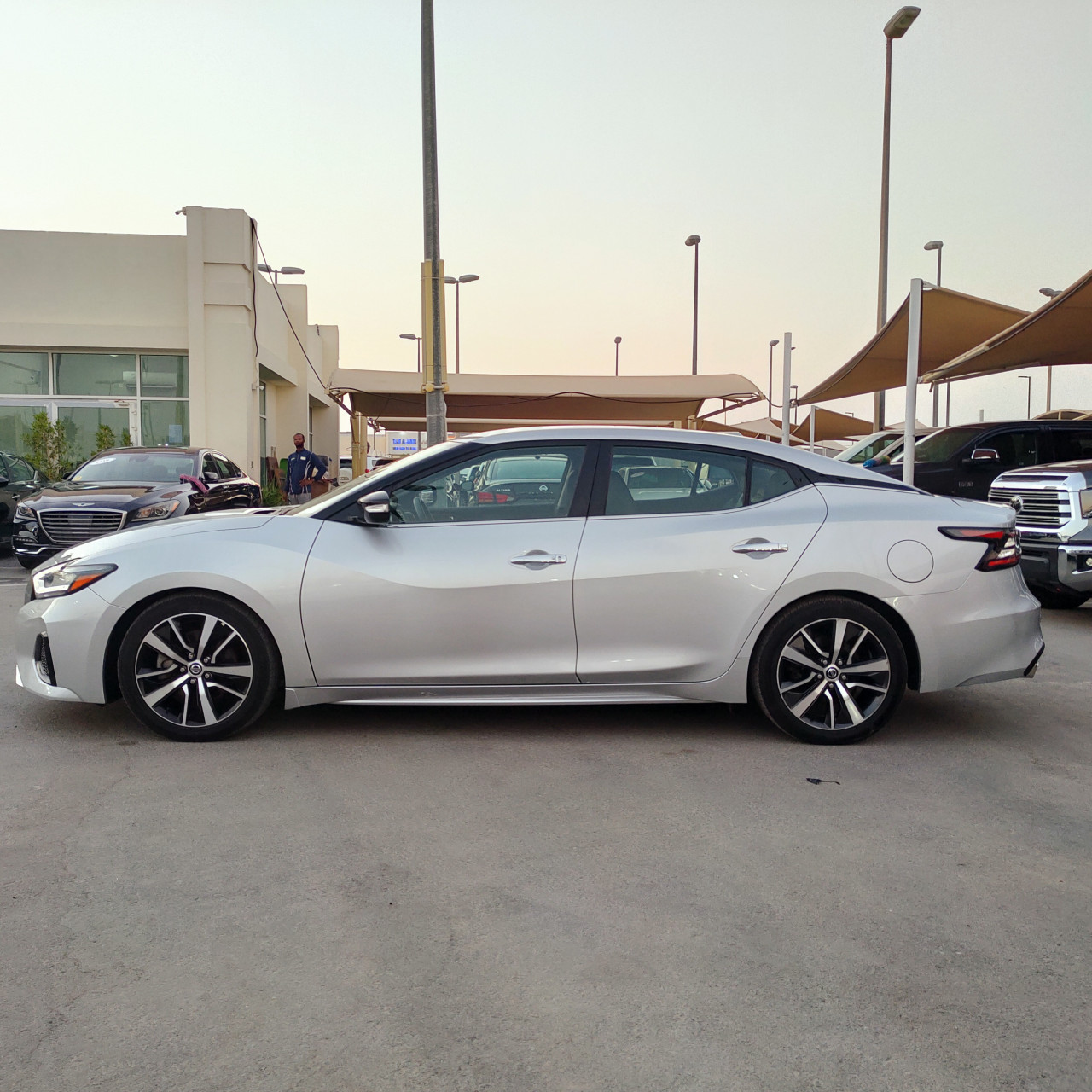 Nissan Maxima - Image 7