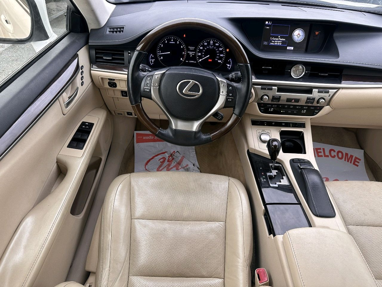 Lexus ES-Series - Image 12