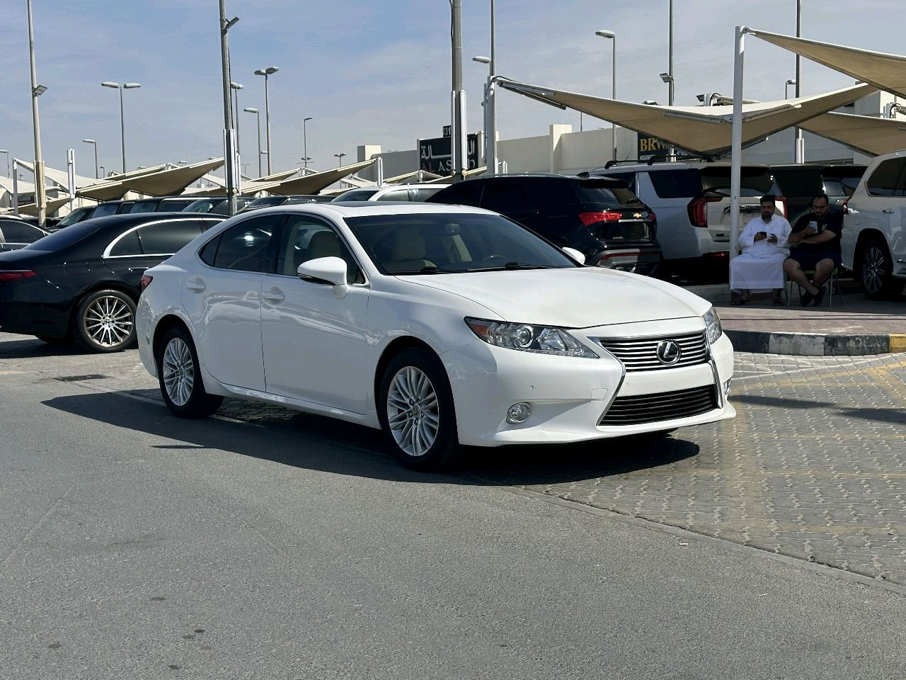 Lexus ES-Series - Image 7