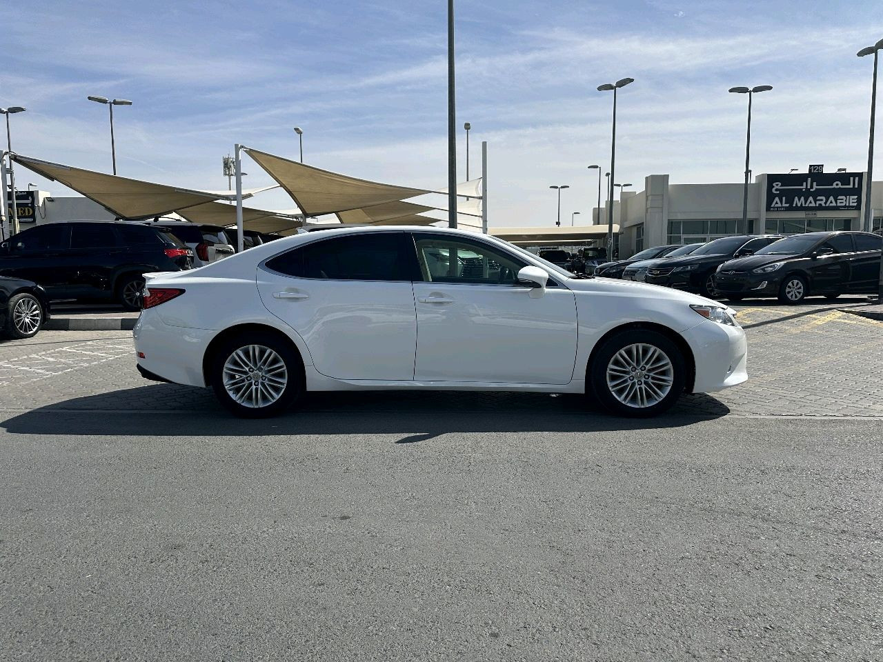 Lexus ES-Series - Image 10