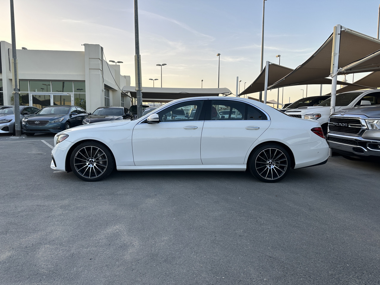 Mercedes Benz E-Class - Image 5