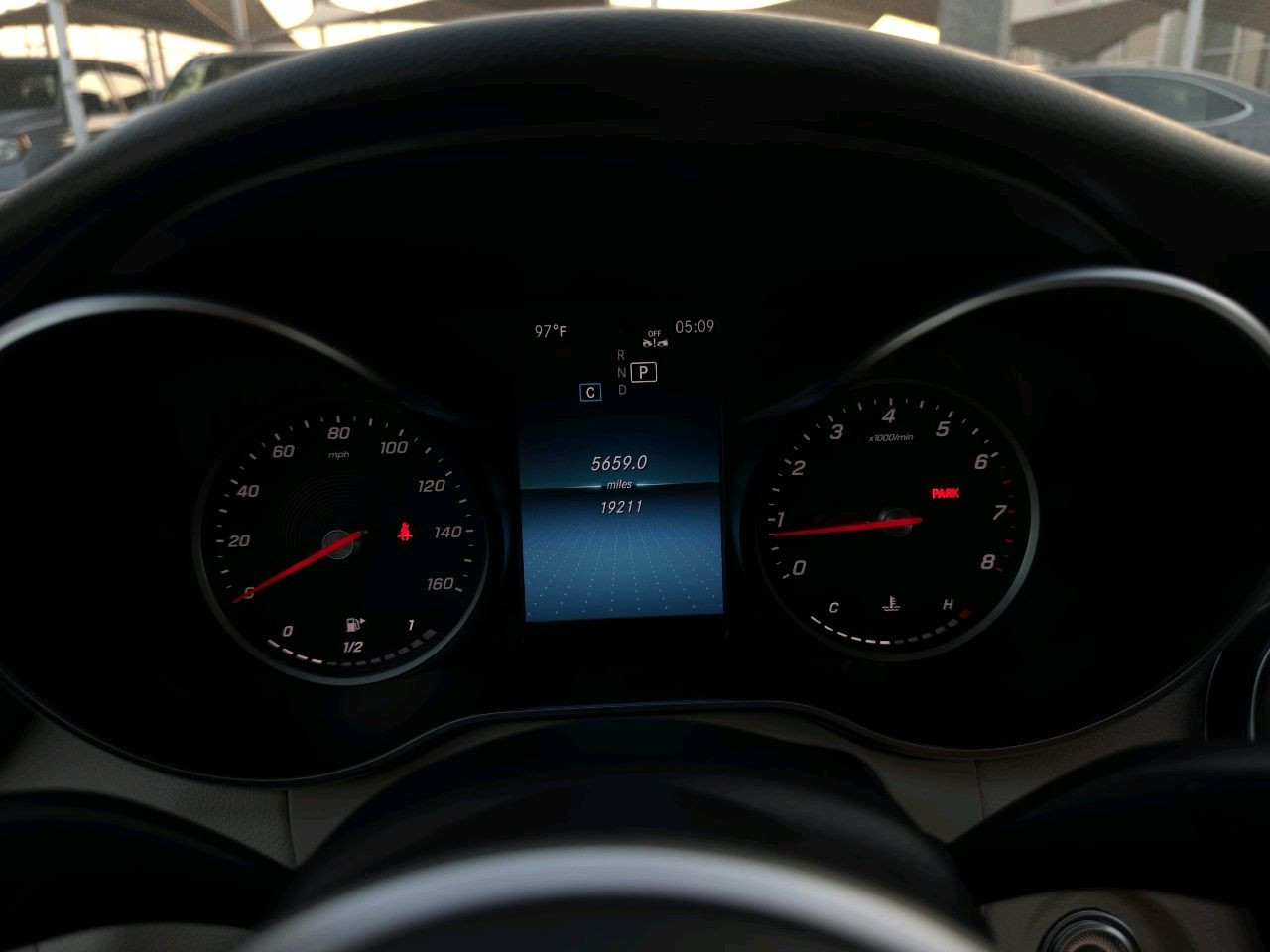 Mercedes Benz C-Class - Image 4