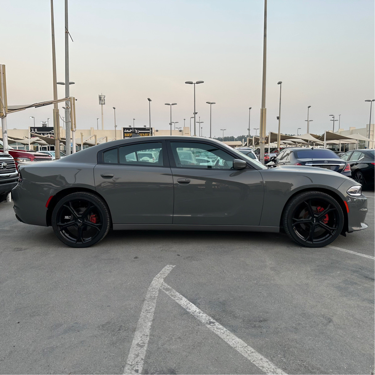 Dodge Charger - Image 4