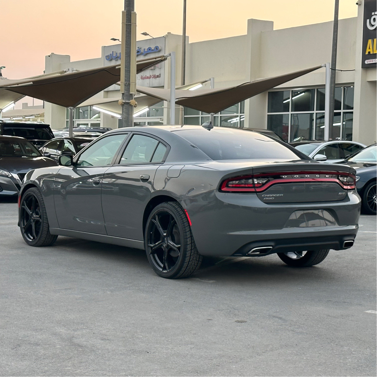 Dodge Charger - Image 7