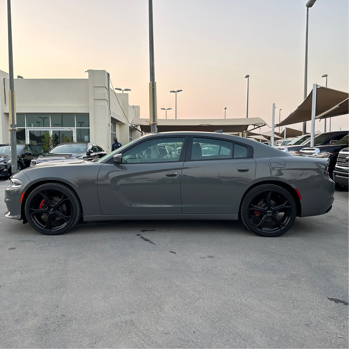 Dodge Charger - Image 2