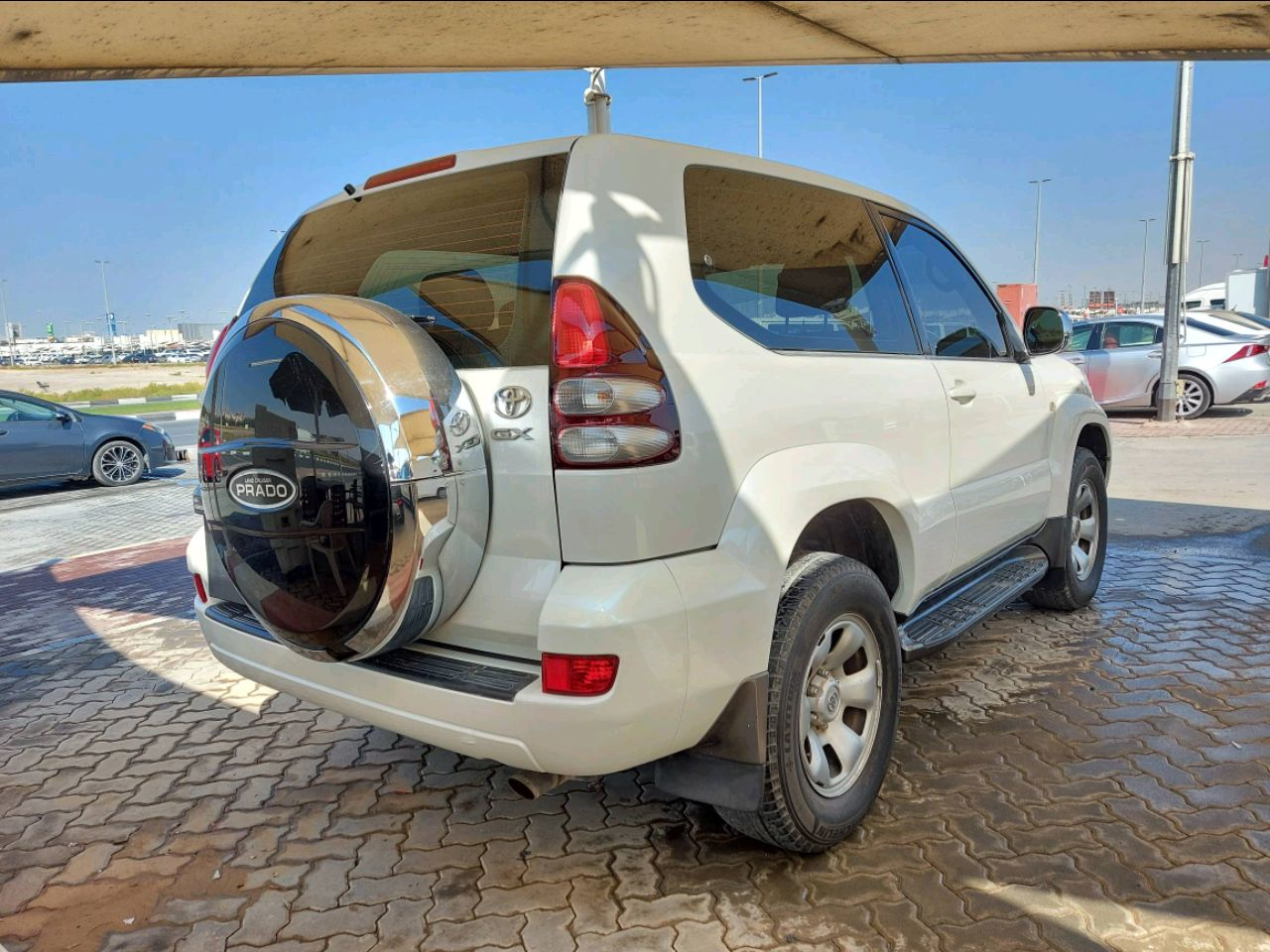 Toyota Prado - Image 4
