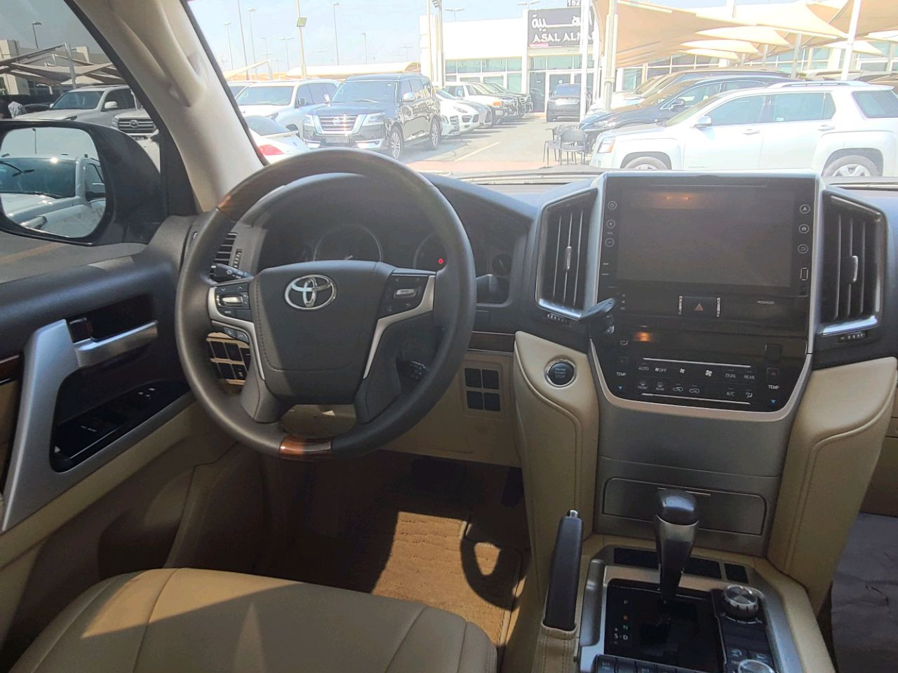 Toyota Land Cruiser - Image 3