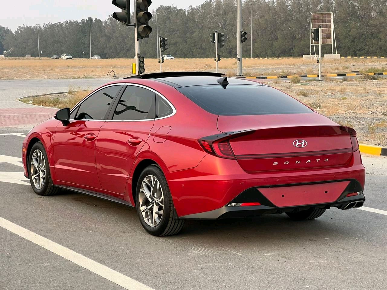 Hyundai Sonata - Image 5