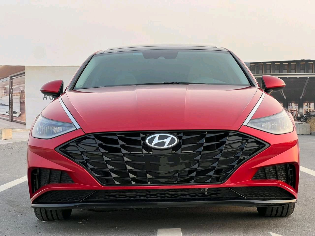 Hyundai Sonata - Image 9