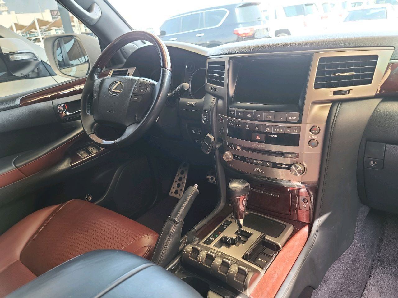 Lexus LX-Series - Image 6