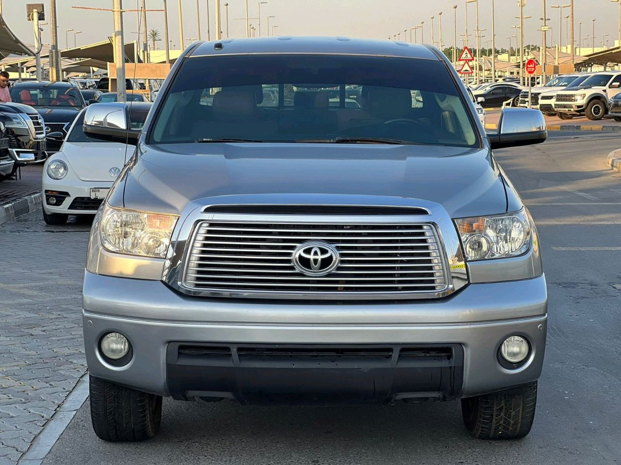Toyota Tundra - Image 7