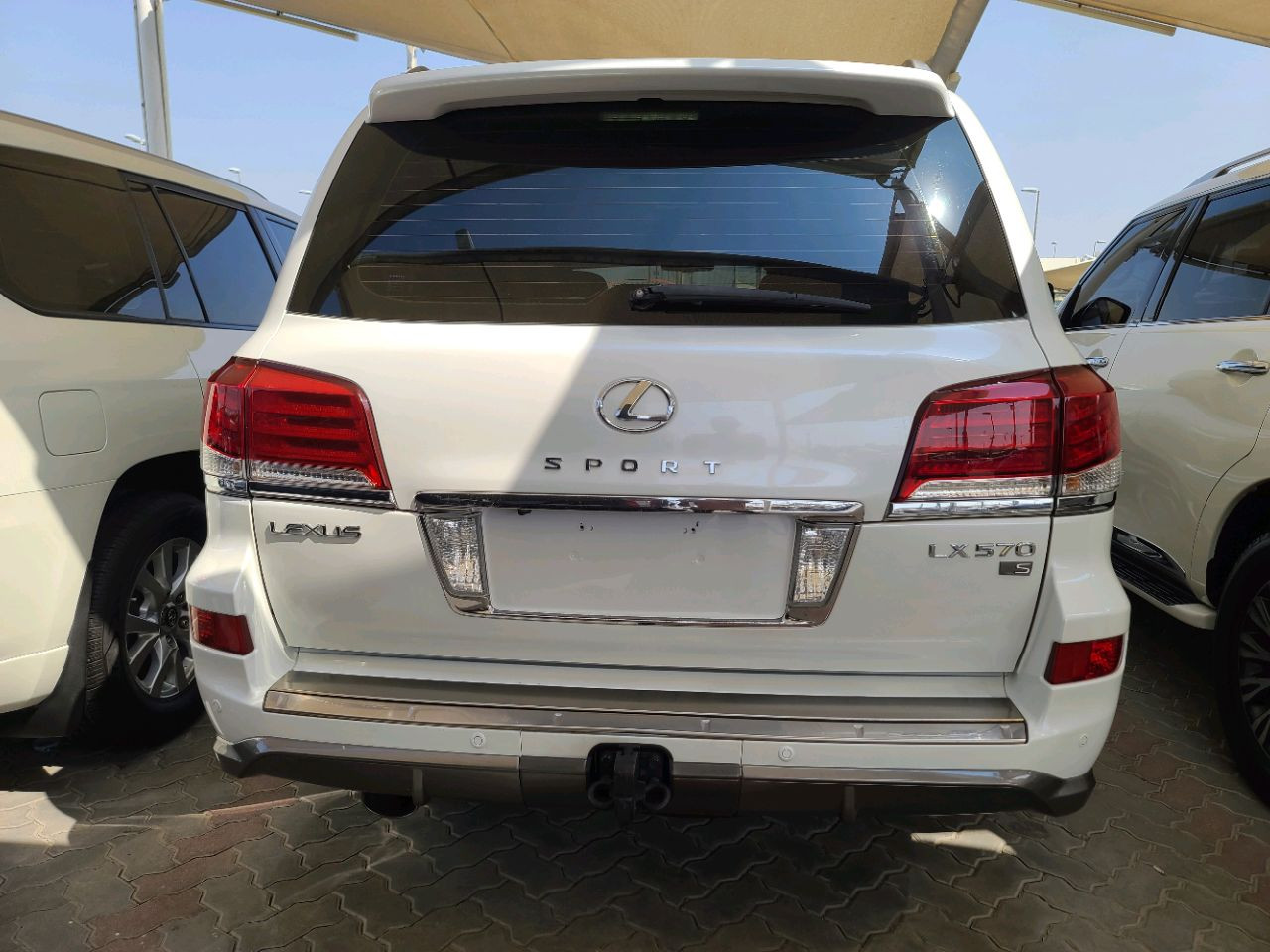 Lexus LX-Series - Image 10