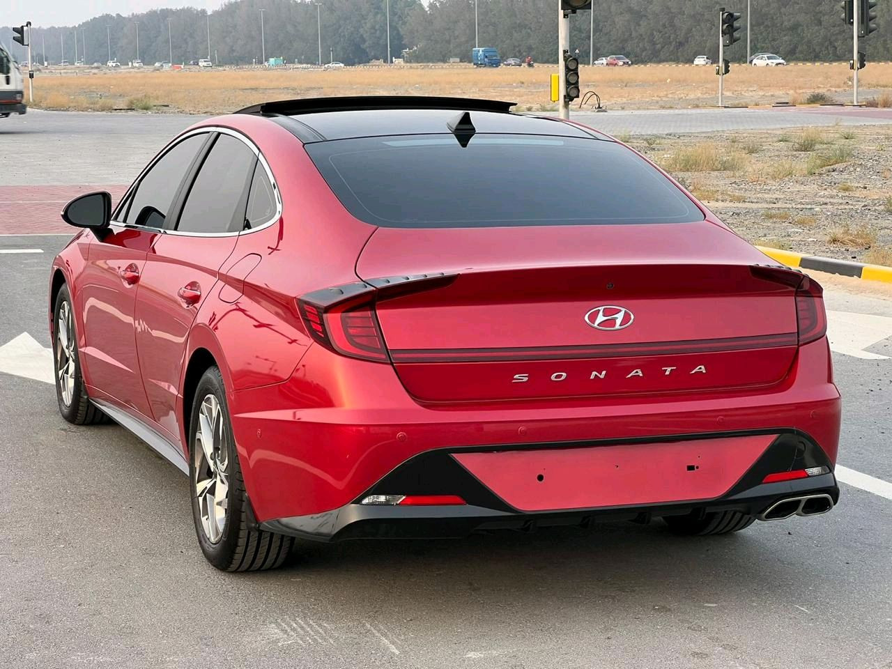 Hyundai Sonata - Image 11