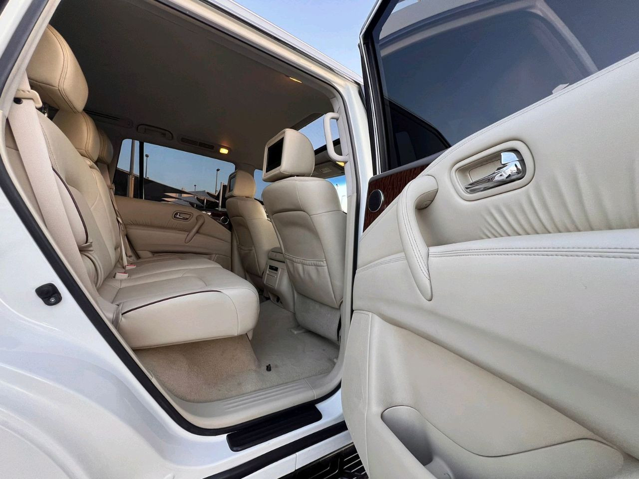 Nissan Patrol - Image 16