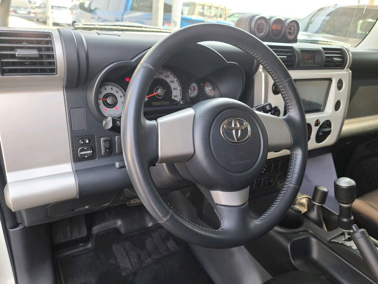 Toyota FJ Cruiser - Image 6